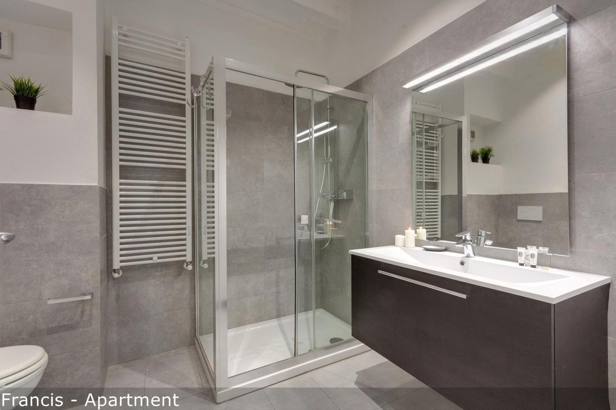 Jake & Francis Apartments By Mamo Florence Exterior photo